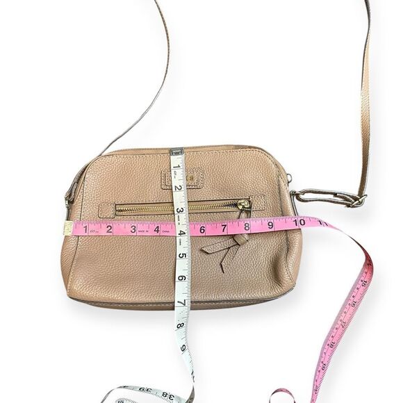 LODIS Women’s Taupe Pebbled Charlotte Leather Crossbody Bag Adjustable Strap - Picture 4 of 7